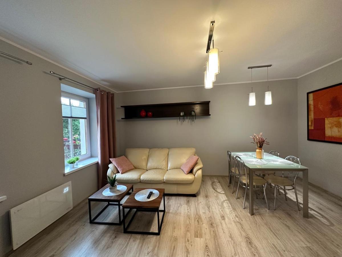 Apartament Przy Cieplickich Tezniach Jelenia Góra Zewnętrze zdjęcie
