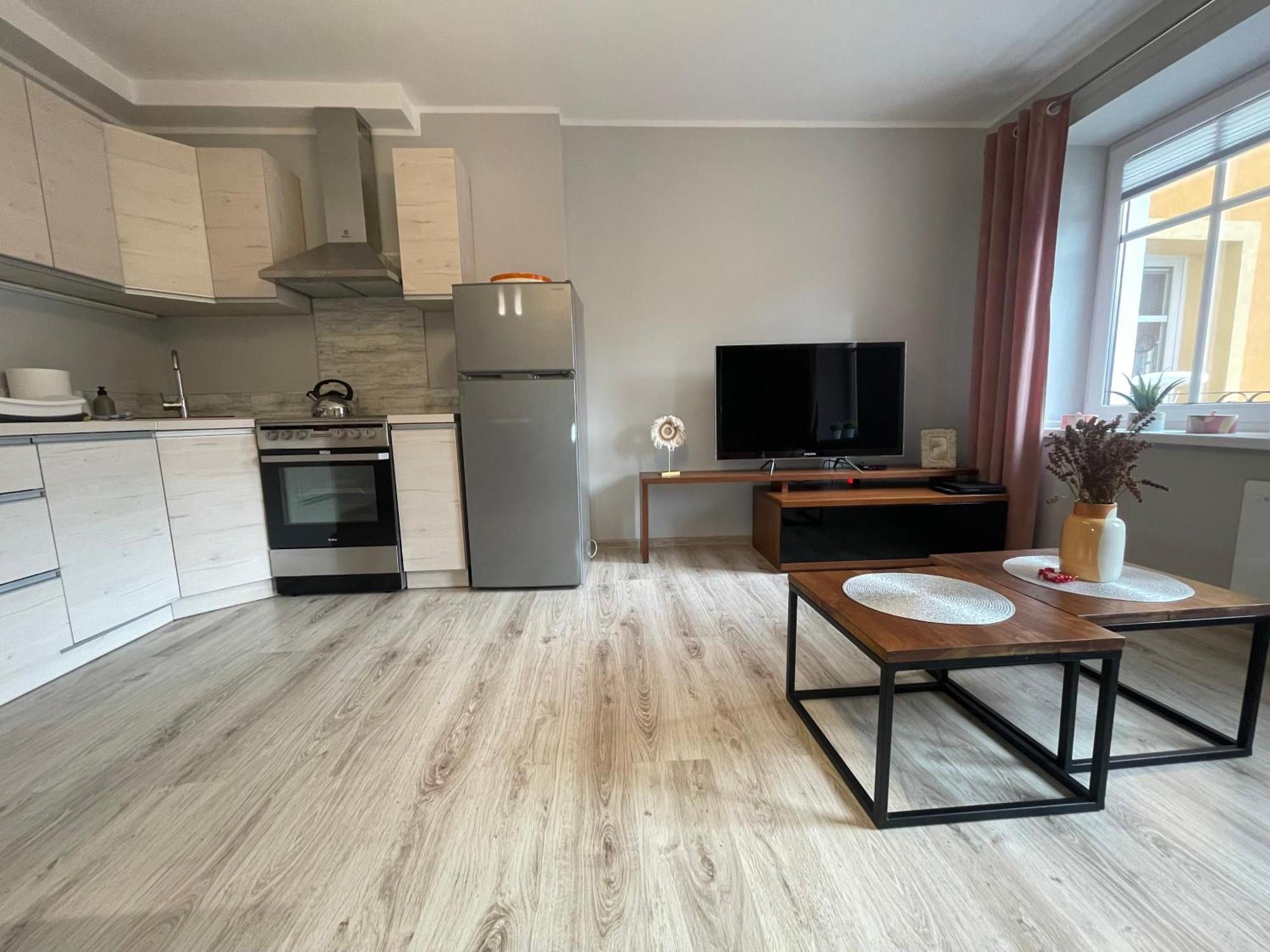 Apartament Przy Cieplickich Tezniach Jelenia Góra Zewnętrze zdjęcie